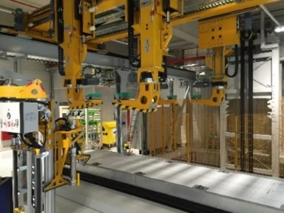 hoermann-rawema-refernz-MAGNA-STEYR-Fahrzeugtechnik-10